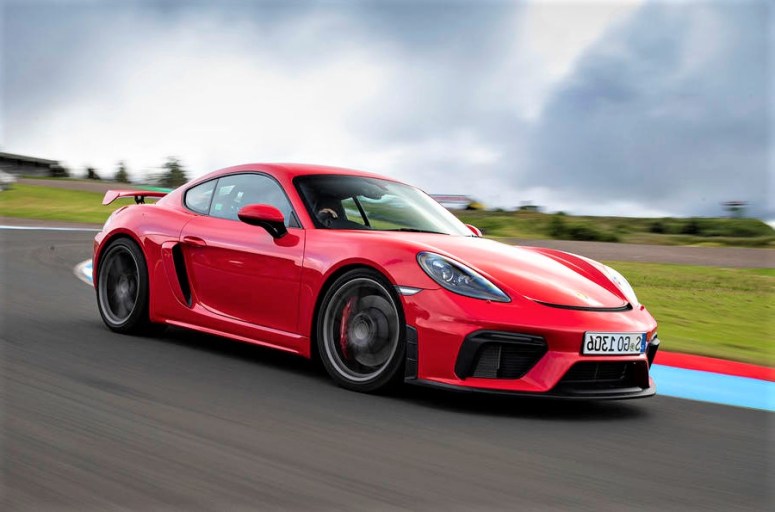 1-porsche-cayman-gt4-2019-fd-hero-front